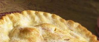 Obuolių pyragas Amerikietiškas obuolių pyragas Obuolių pyragas Amerikietiškos virtuvės receptas