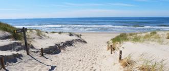 Beach on the island of Tessel (Texel): how to get there and what to see