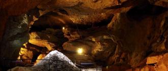 Crimean caves, open for visits and excursions